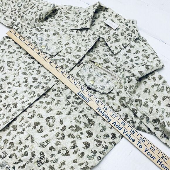Chicos Absolutely Animal Utility Jacket Cheetah Leopard Cream Full Zip Size 0 XS - Picture 9 of 12